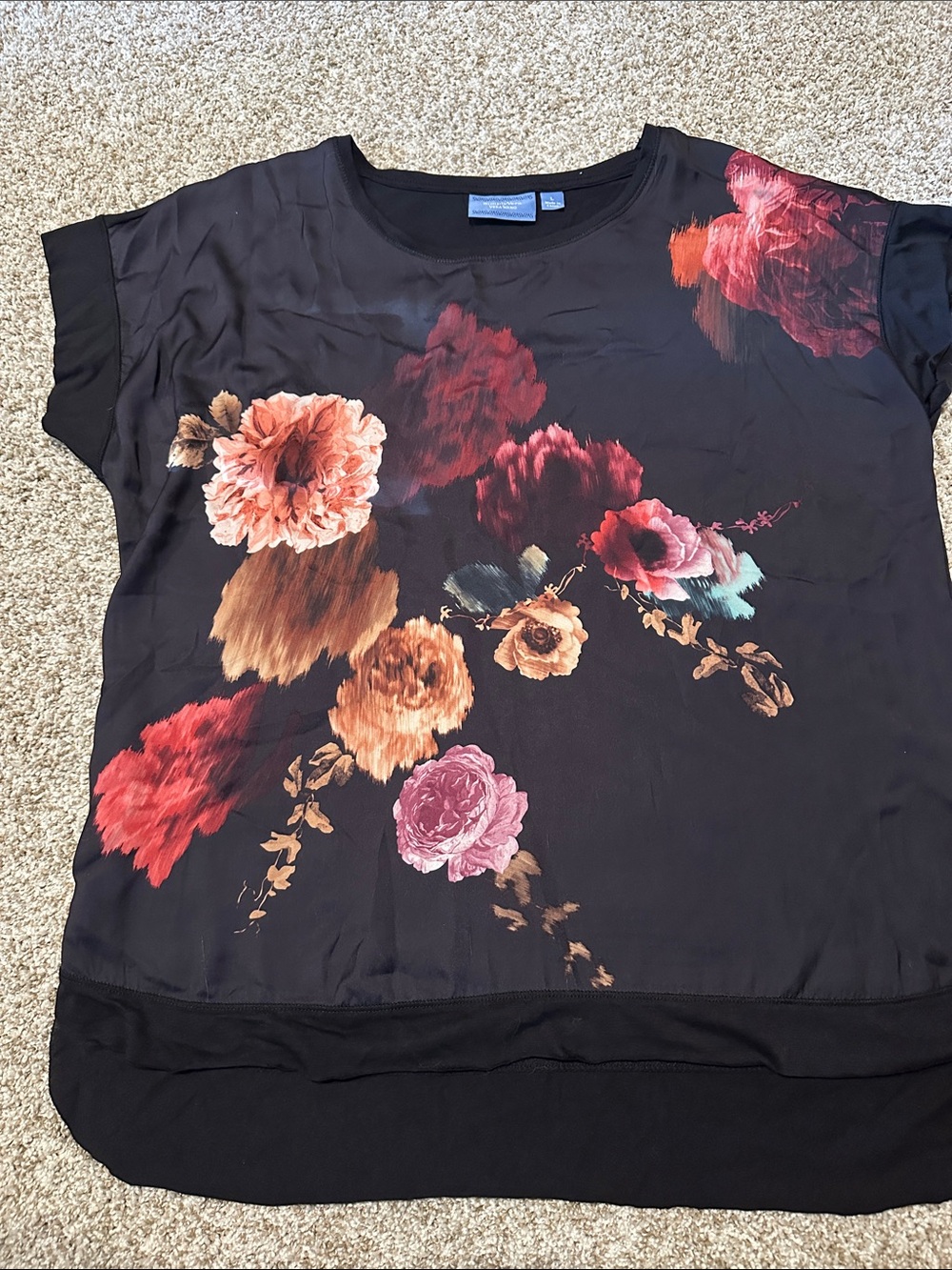Simoly Vera Floral Short Sleeve Blouse.